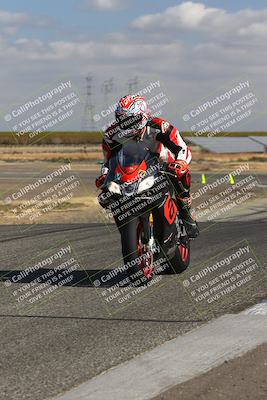 media/Nov-03-2024-TrackDaz (Sun) [[44580f4982]]/B Group/1220pm (Wheelie Bump)/